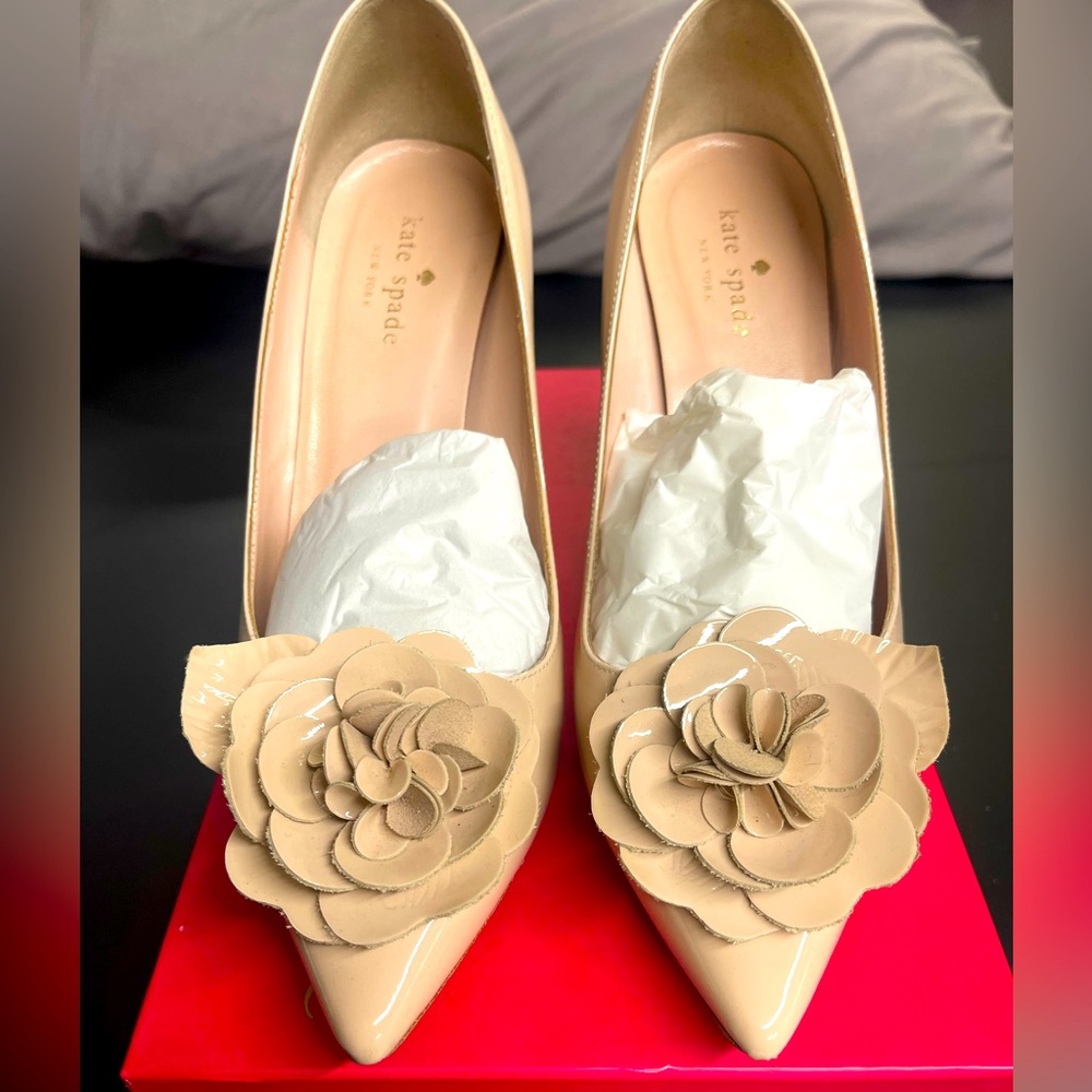 Kate Spade Pixanne ll in nude